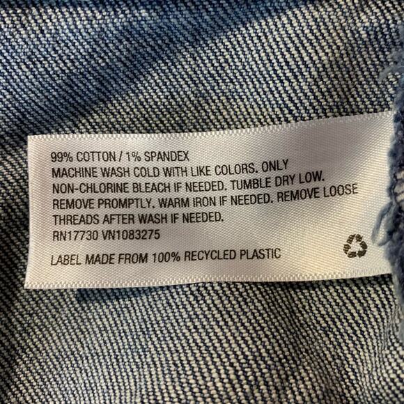 Universal Thread Jean Boyfriend Shorts Size 22W - Picture 9 of 9